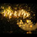 Mr & Mrs en Neon Flex Calido