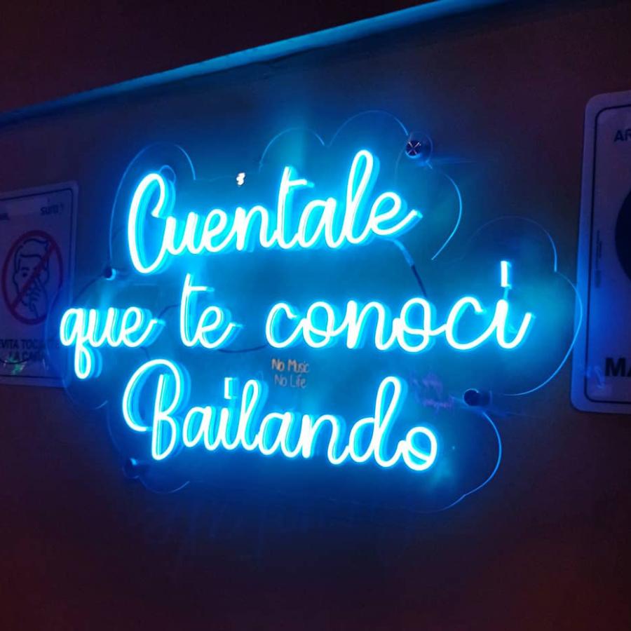 Cuentale que te conoci bailando