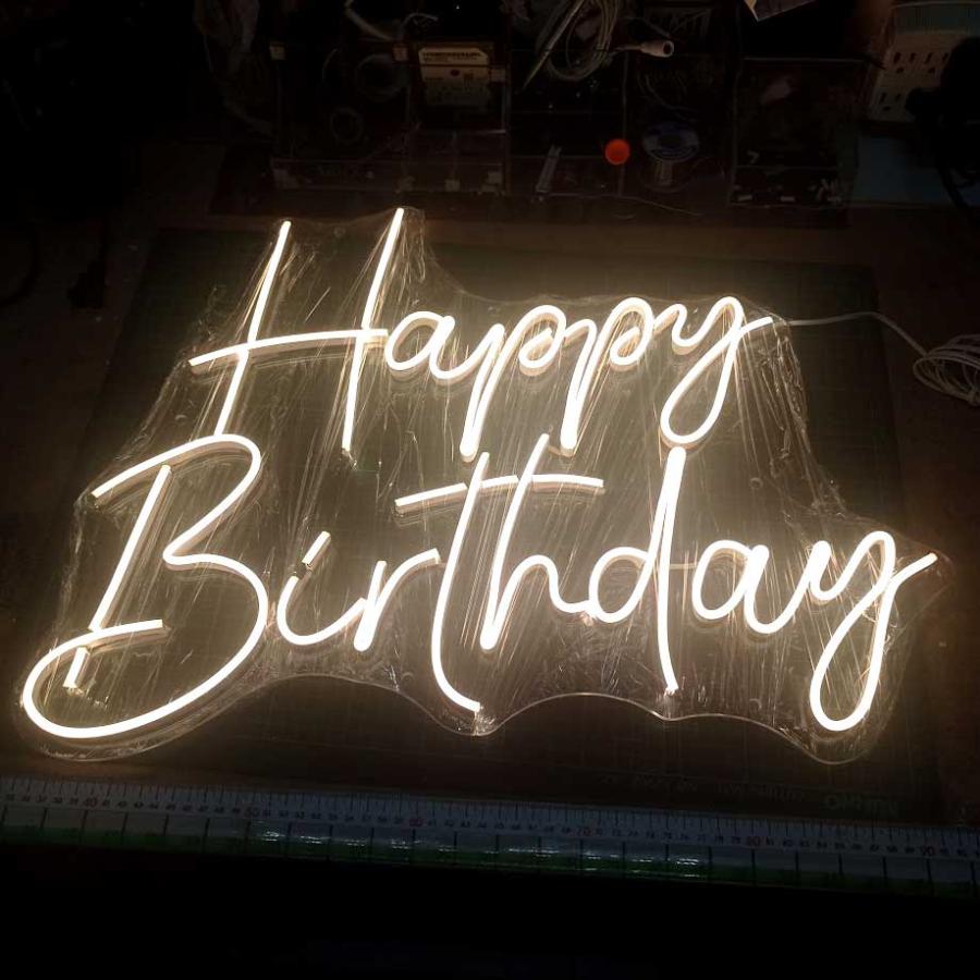 Happy Birthday en Neón Flex M10 Calido